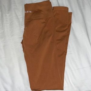 Alphalete amplify leggings